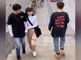 Cười ngả nghiêng với những tình huống lầy lội trong cuộc sống